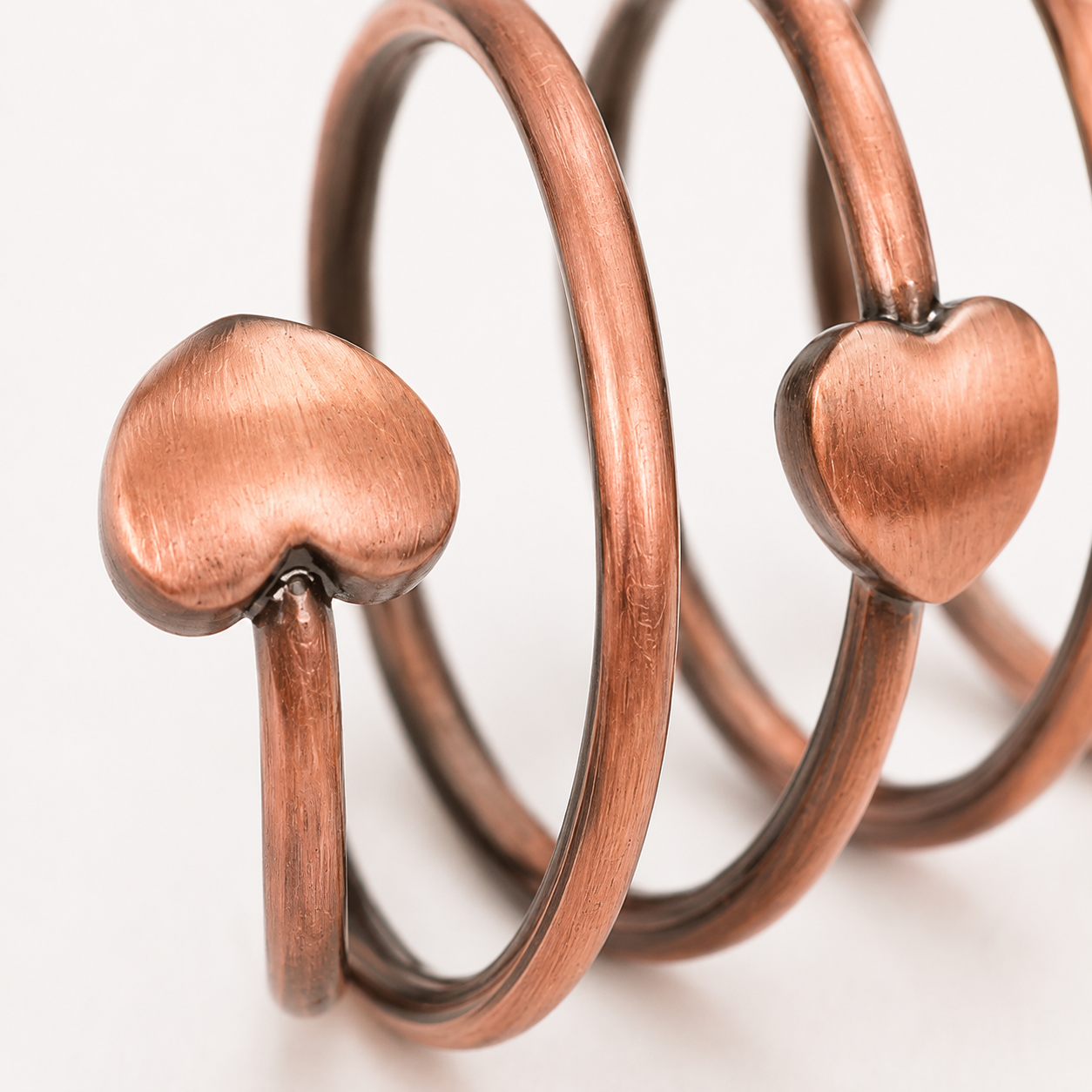 Aurora Belle Ring | טבעת נחושת מגנטית
