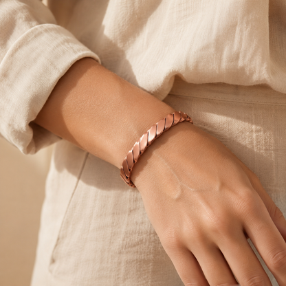 Aurora Wisp Bracelet | צמיד נחושת מגנטי