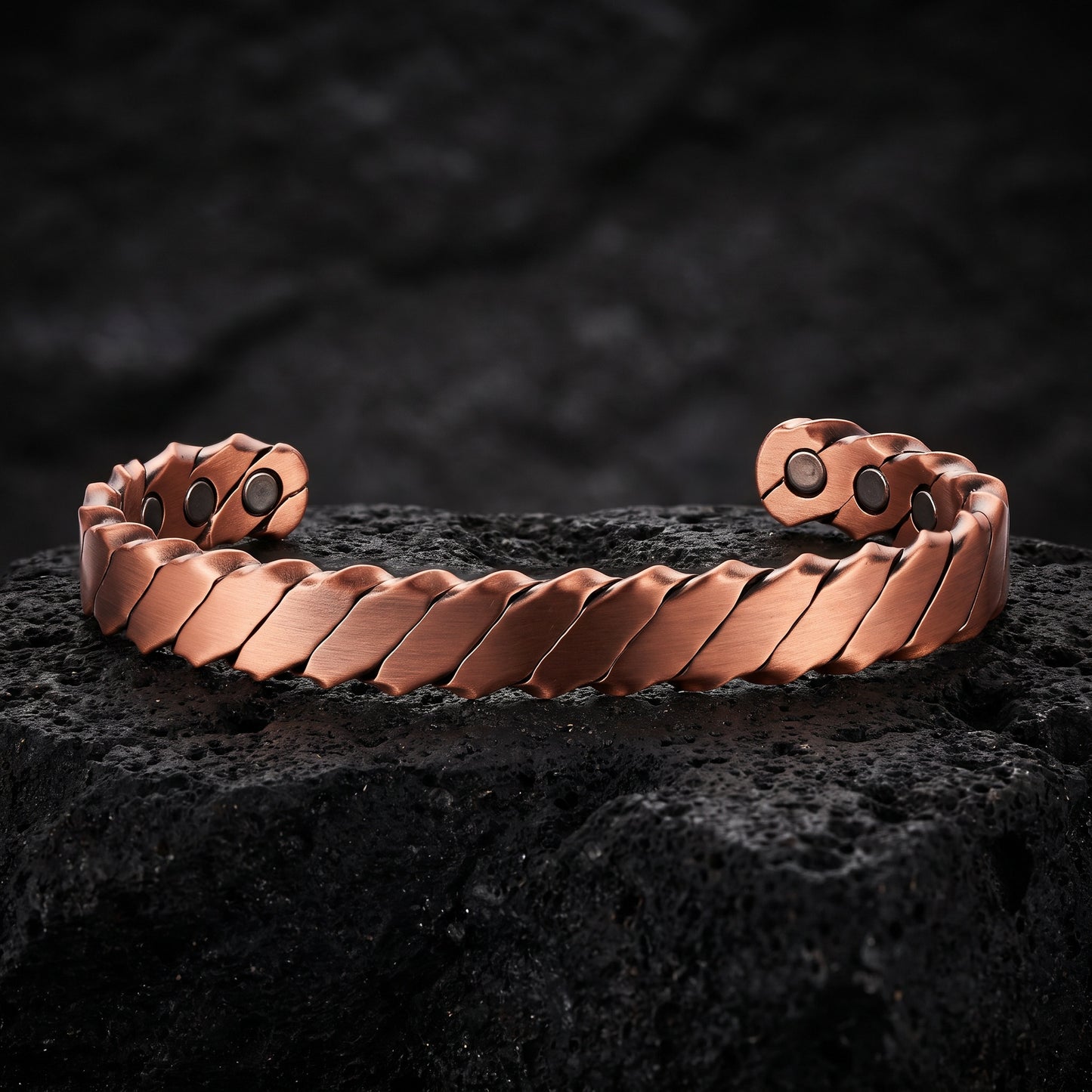 Aurora Wisp Bracelet | צמיד נחושת מגנטי